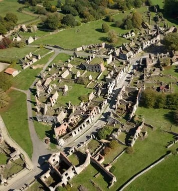 Visite du chantier du village martyr d'Oradour-sur-Glane