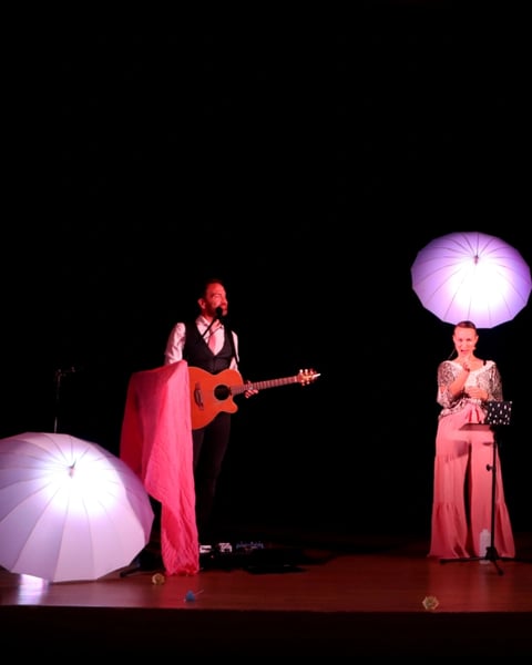Spectacle - Ôrage de vivre, comment j'ai appris à chanter sous la pluie - Cie Des histoires en musique