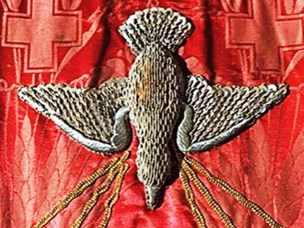 Exposition de vêtements liturgiques